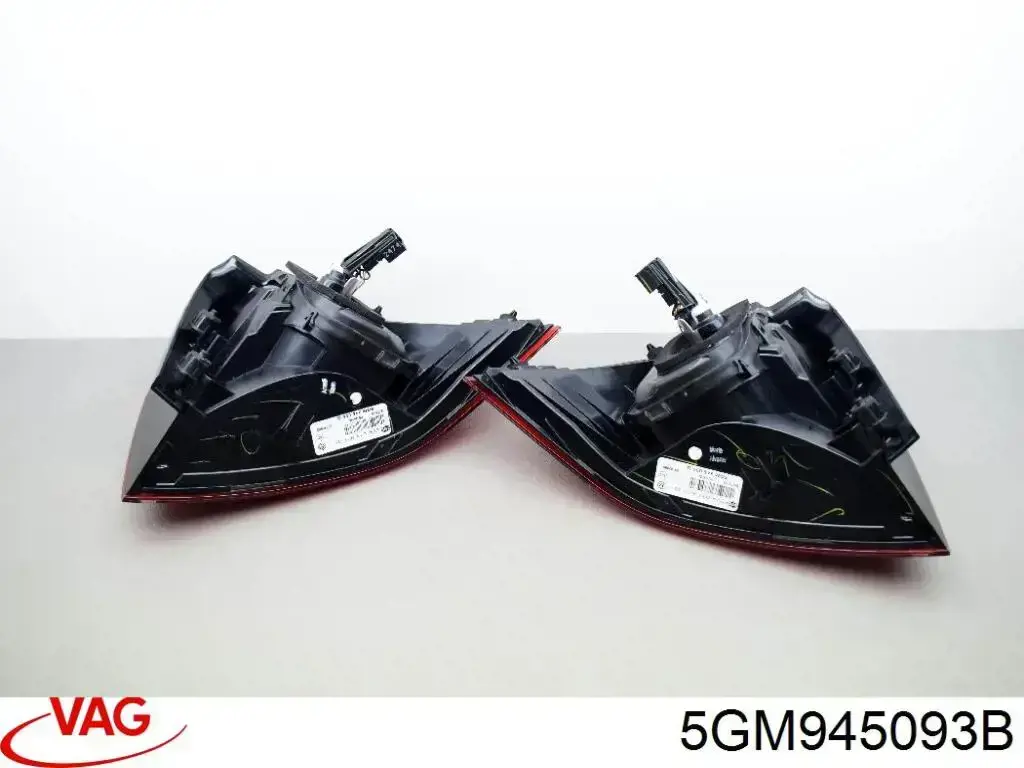 5GM945093B VAG Ліхтар задній лівий, внутрішній