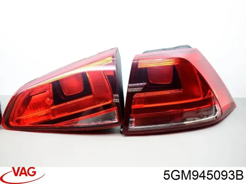 5GM945093B VAG Ліхтар задній лівий, внутрішній