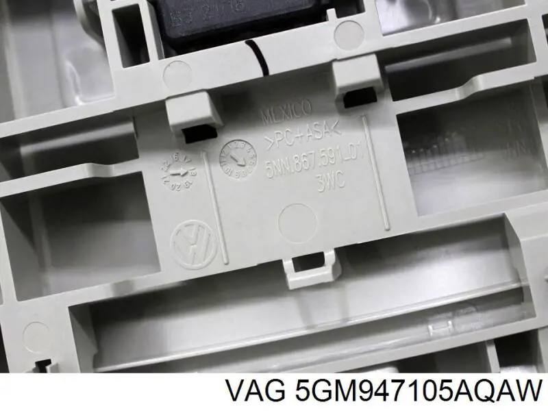 Купити 5GM947105AQAW VAG Плафон освітлення кабіни