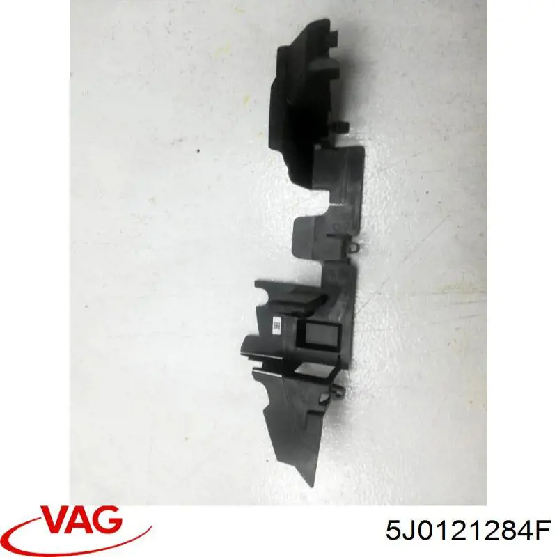 Купити 5J0121284F VAG Повітропровід (дефлектор) радіатора, правий