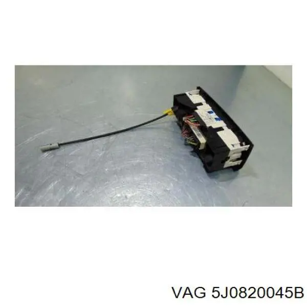 Регулятор вентилятора обігрівача VAG 5J0820045B ціна, від 38.91 USD