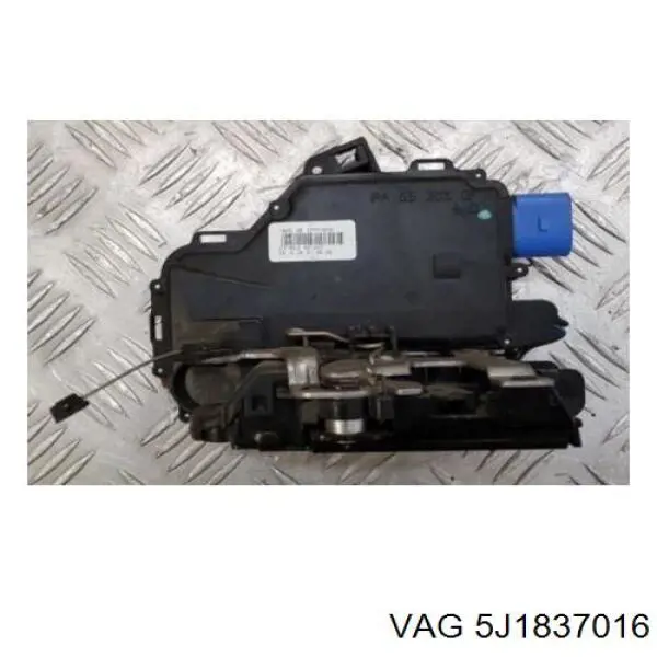 Купити 5J1837016 VAG Замок дверки правої передньої