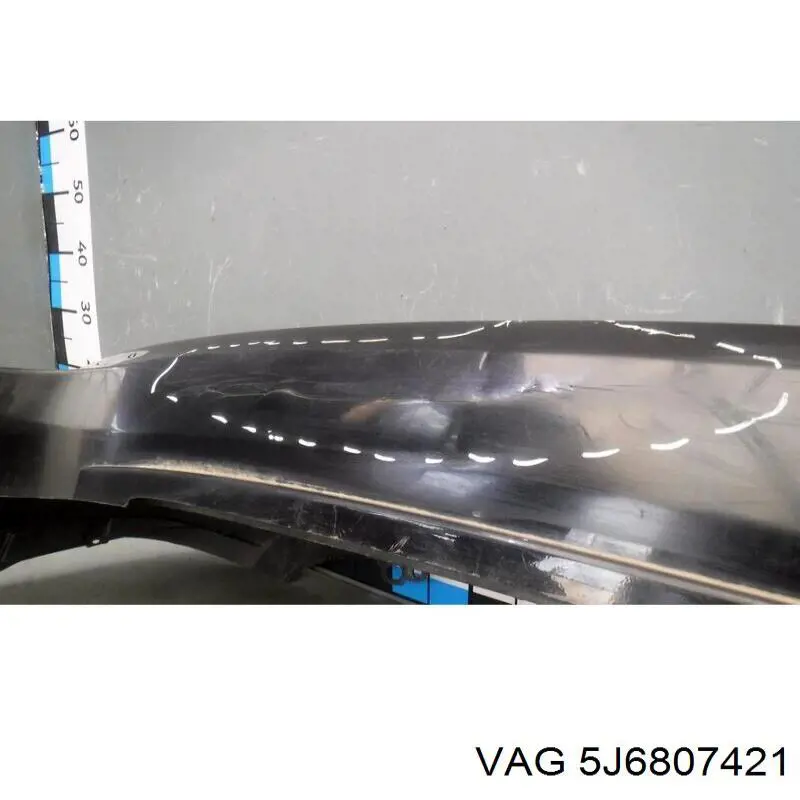 Кожух бампера заднього VAG 5J6807421 ціна, від 36.36 USD