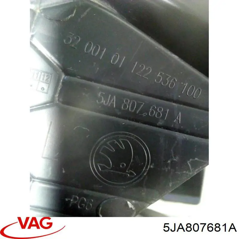 5JA807681A VAG ободок/окантовка фари противотуманной задньої, лівий