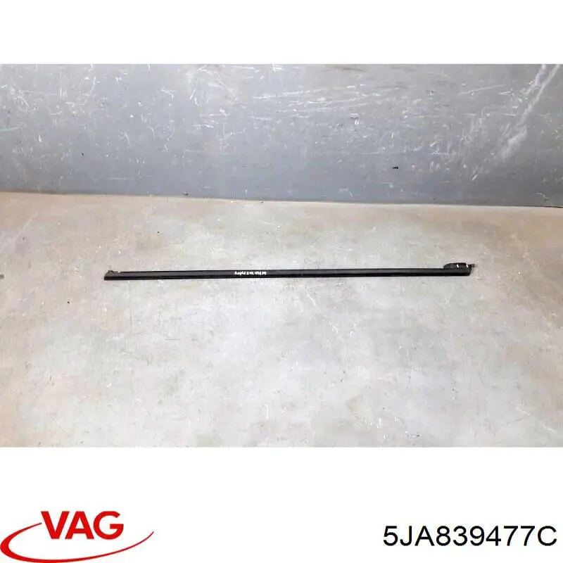 5JA839477C VAG 