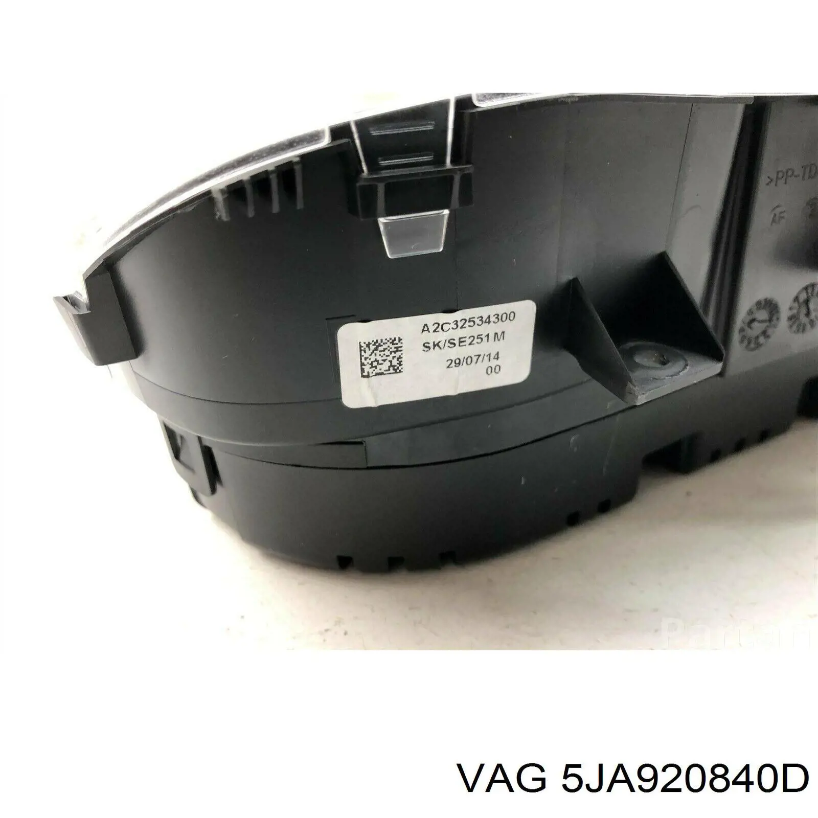 Прилади управління VAG 5JA920840D ціна, від 63.35 USD