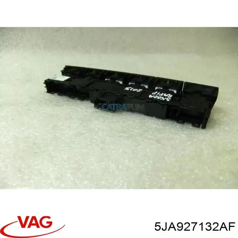 Купити 5JA927132AF VAG Блок кнопок центральної консолі