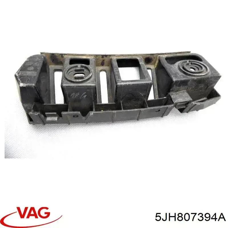 Направляюча заднього бампера, права VAG 5JH807394A ціна, від 5.81 USD