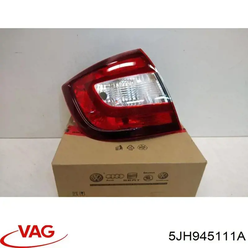 5JH945111A VAG Ліхтар заднього бампера, лівий