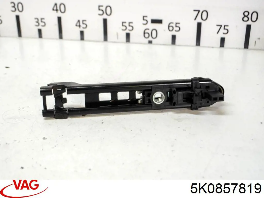 5K0857819 VAG 