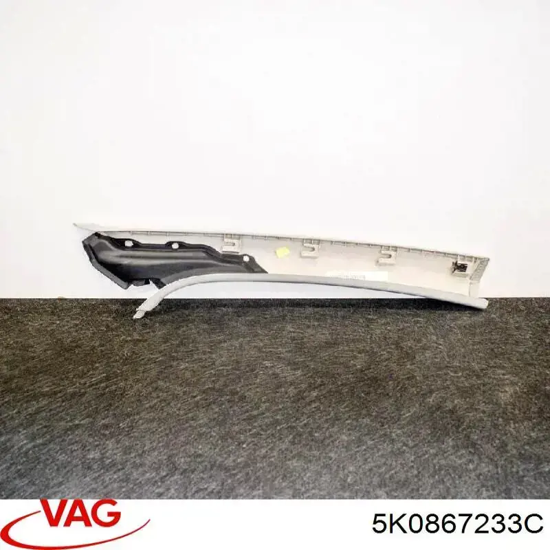 Купити 5K0867233C VAG Обшивка стійки кузова внутрішня, передня права