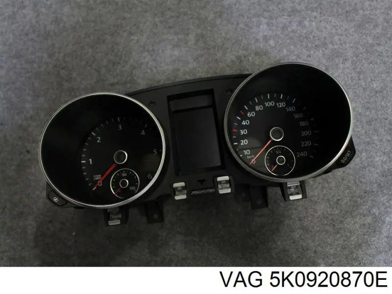 Прилади управління VAG 5K0920870E ціна, від 110.05 USD
