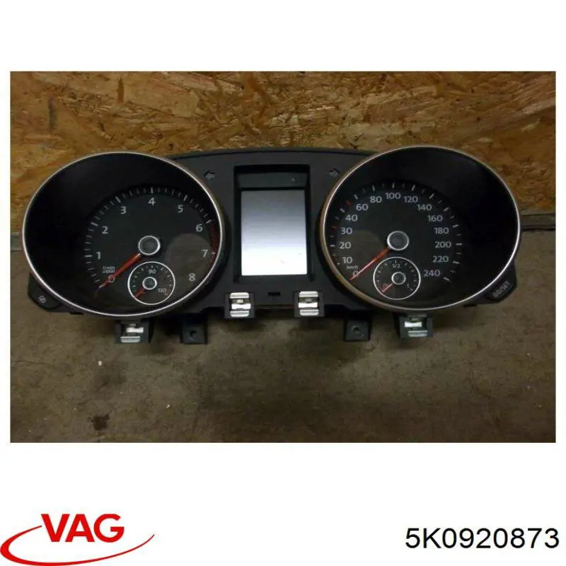 Прилади управління VAG 5K0920873 ціна, від 1149.83 USD