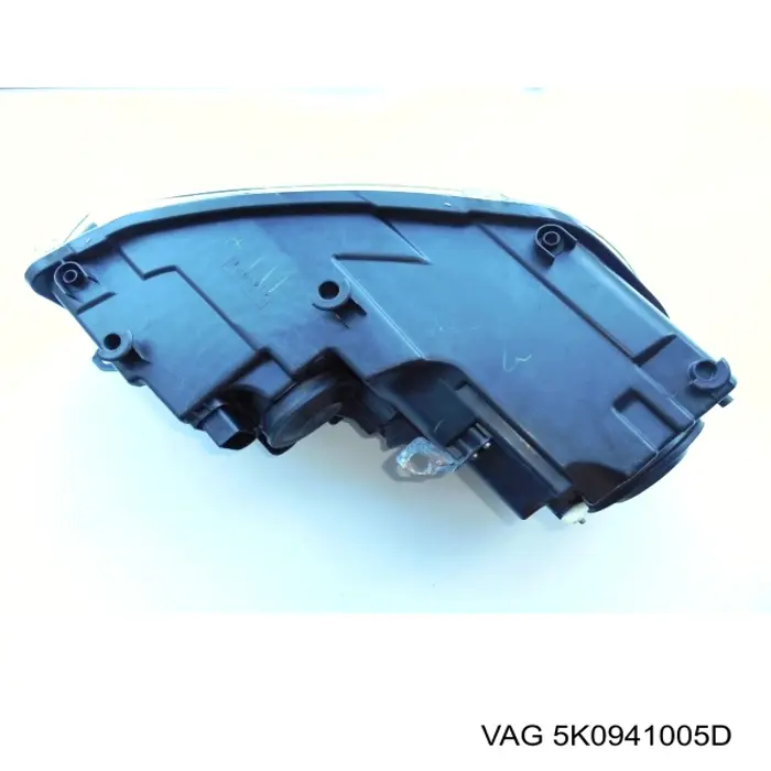 Фара ліва 5K0941005D VAG