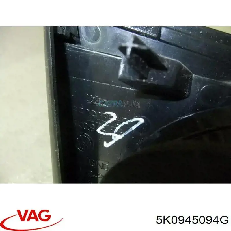 Стоп задній VAG 5K0945094G ціна, від 34.82 USD