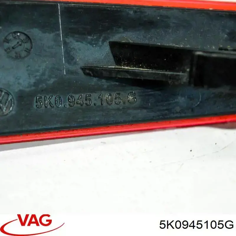 Лівий катафот заднього бампера VAG 5K0945105G ціна, від 12.73 USD