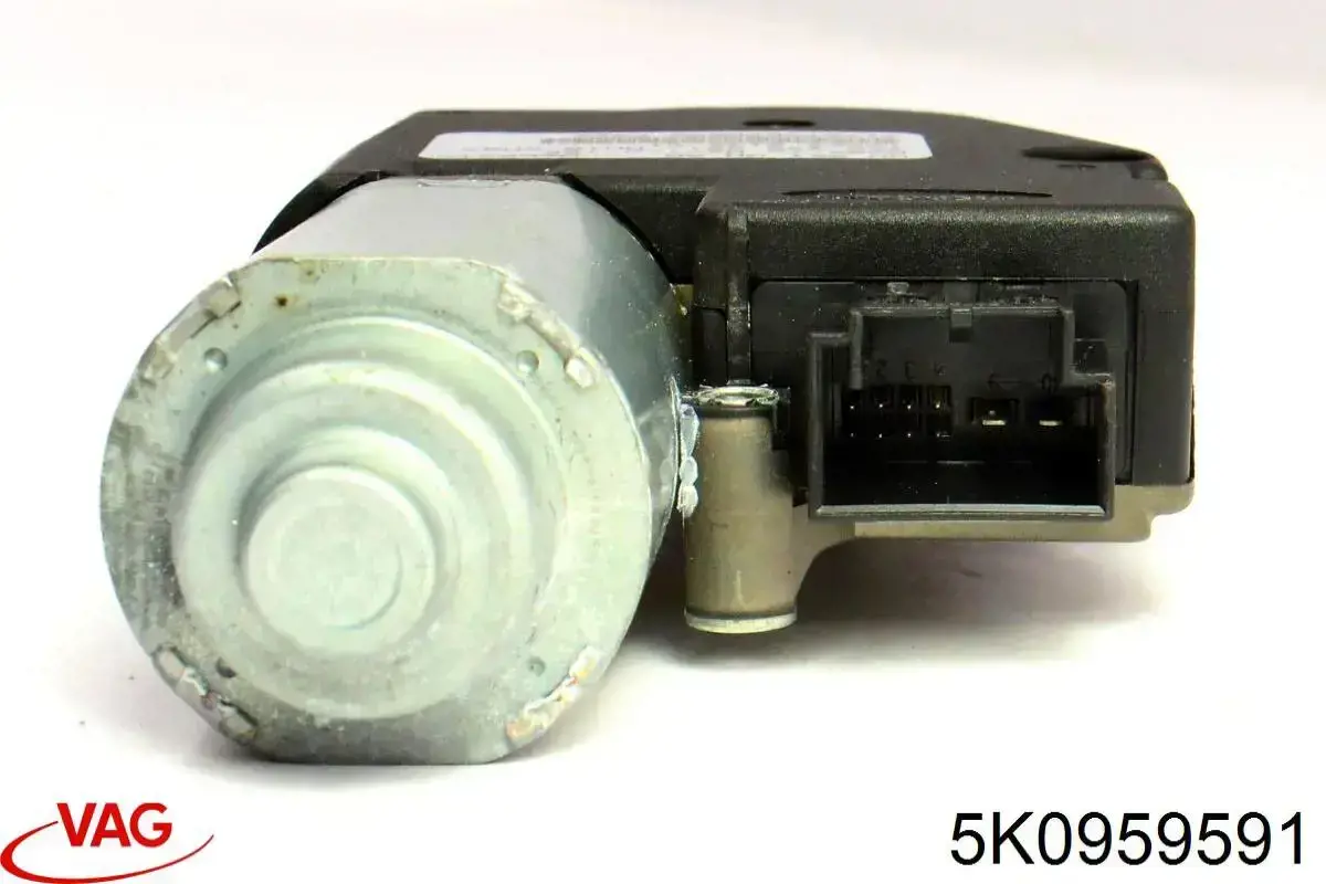 Двигун приводу люка VAG 5K0959591 ціна, від 84.65 USD