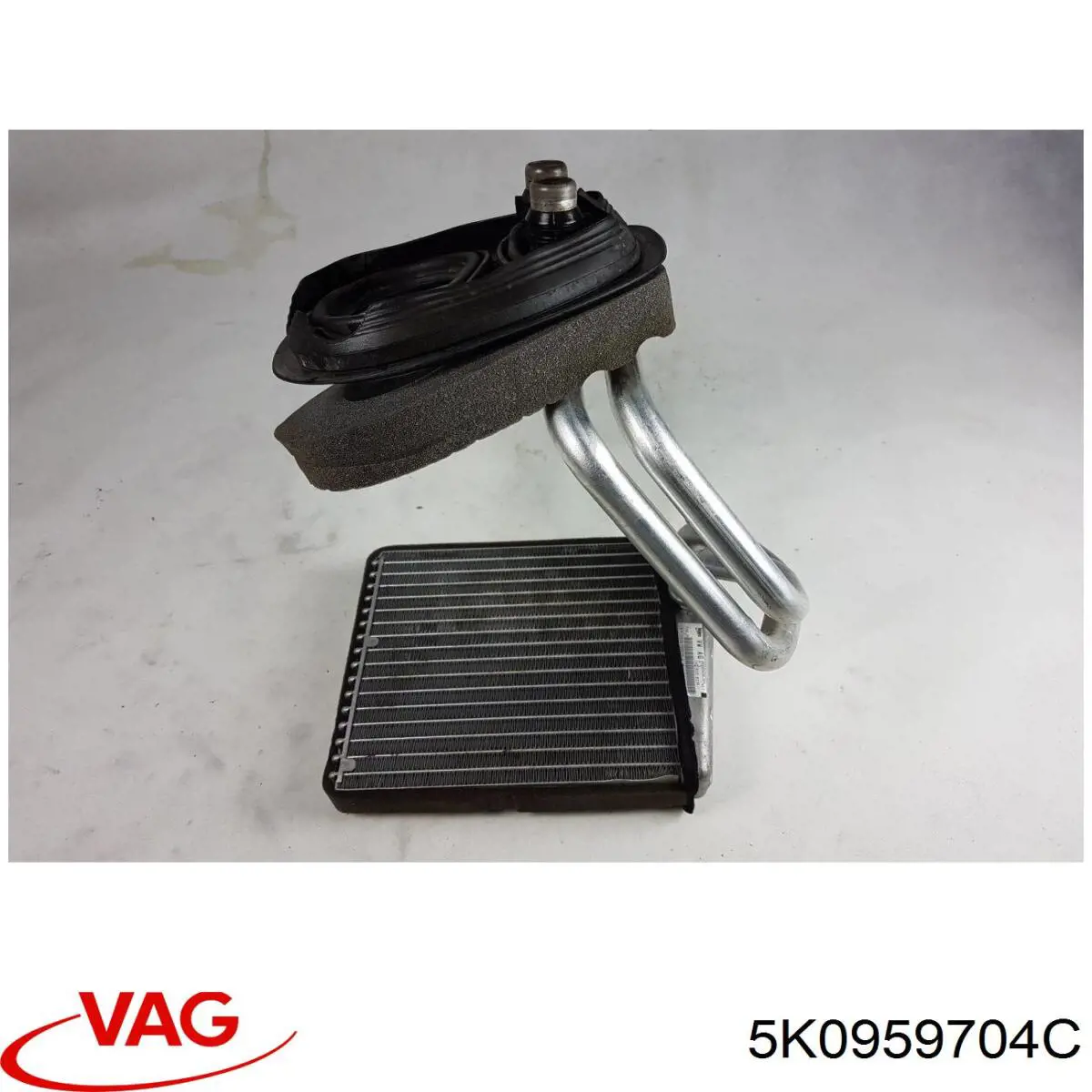 Купити 5K0959704C VAG Двигун стеклопод'емника двері задньої, правої