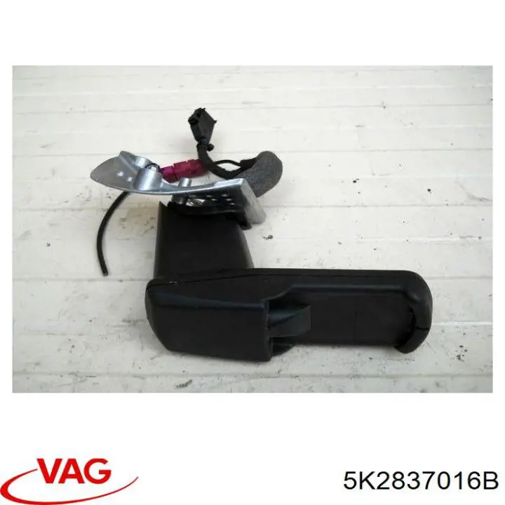 Внутрішній дверний замок VAG 5K2837016B