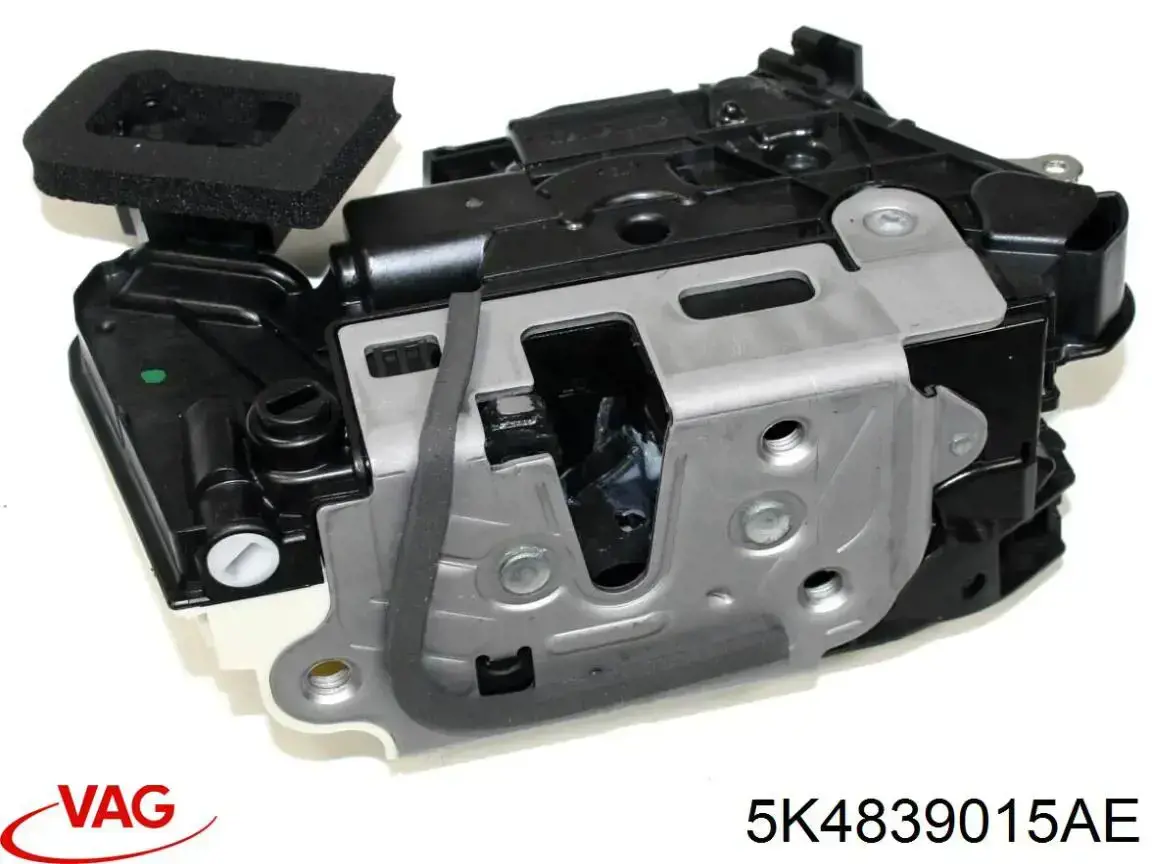 Купити 5K4839015AE VAG Замок задньої двері, лівої