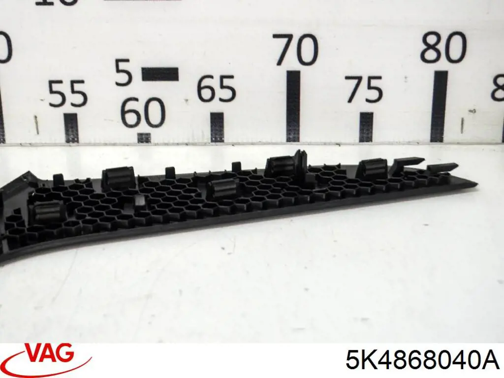 Купити 5K4868040A VAG 