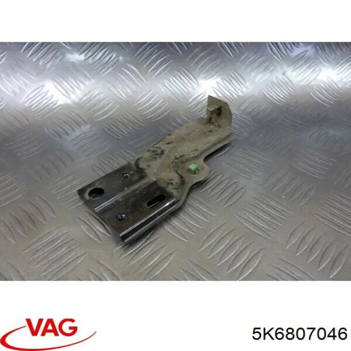 Кронштейн бампера заднього, зовнішній правий VAG 5K6807046 ціна, від 9.86 USD