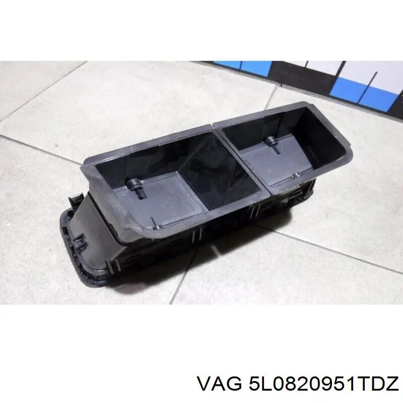 Вентиляція передка VAG 5L0820951TDZ ціна, від 11.40 USD