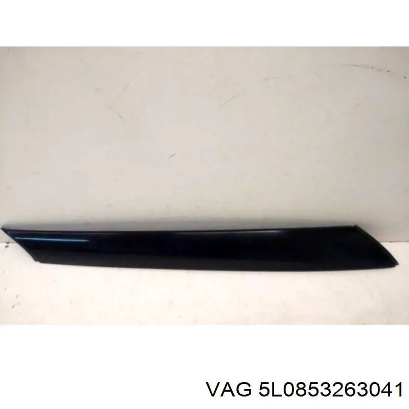 Купити 5L0853263041 VAG Накладка стійки кузова зовнішня, передня ліва