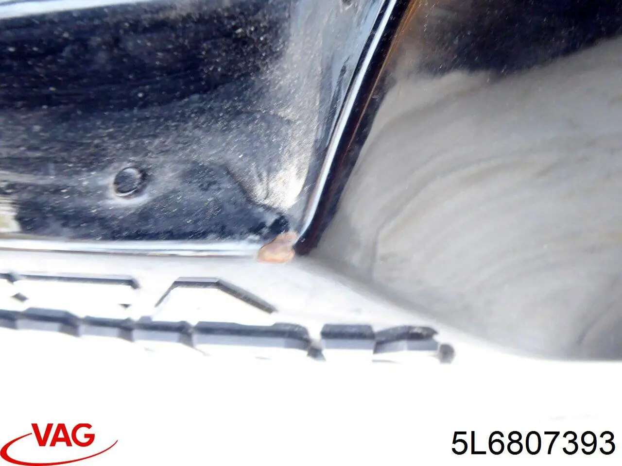 Направляюча заднього бампера, ліва VAG 5L6807393 ціна, від 7.34 USD