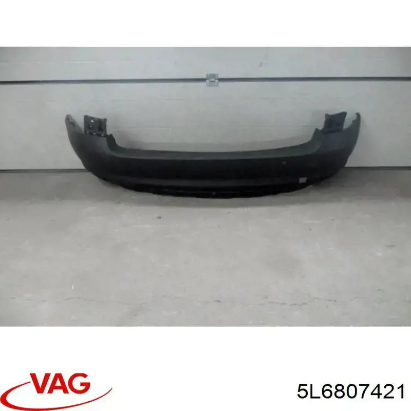 5L6807421 VAG Буфер (бампер) задній