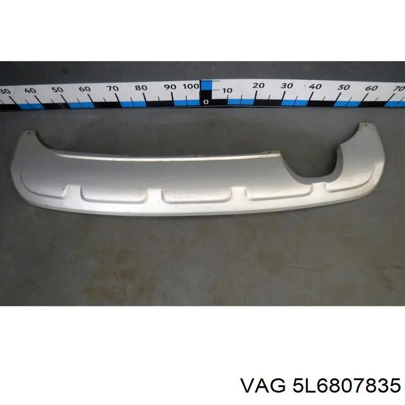 5L6807835 VAG Буфер (бампер) задній