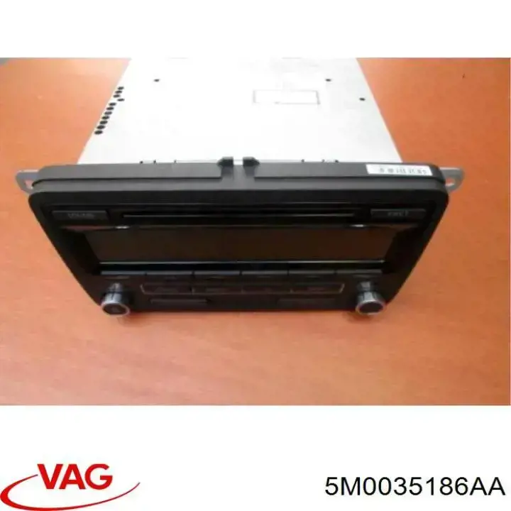 Купити 5M0035186AA VAG Автомобільна магнітола