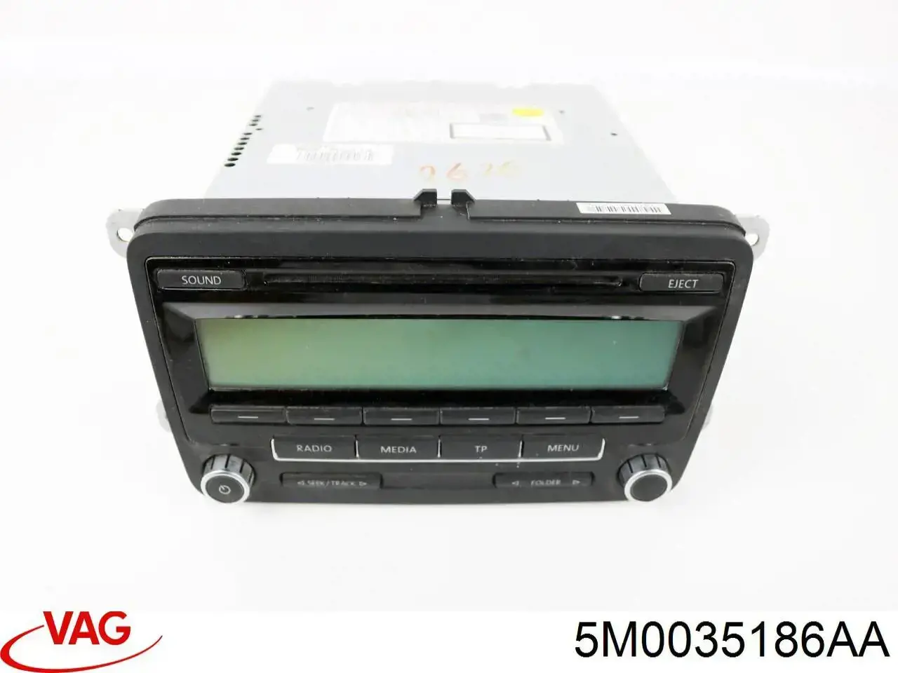 Магнітола (радіо AM/FM) VAG 5M0035186AA ціна, від 24.86 USD