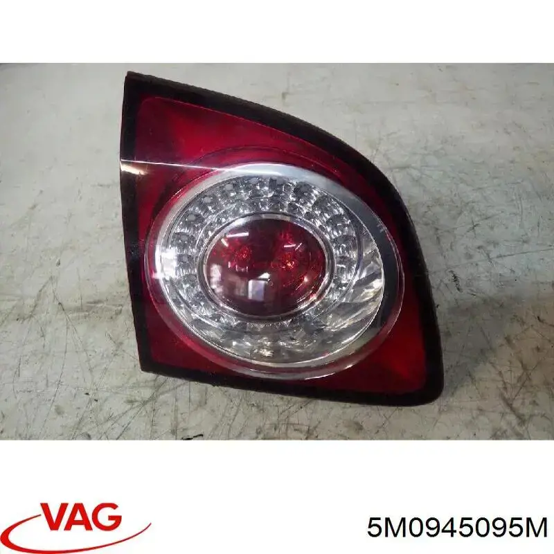 Купити 5M0945095M VAG Ліхтар задній