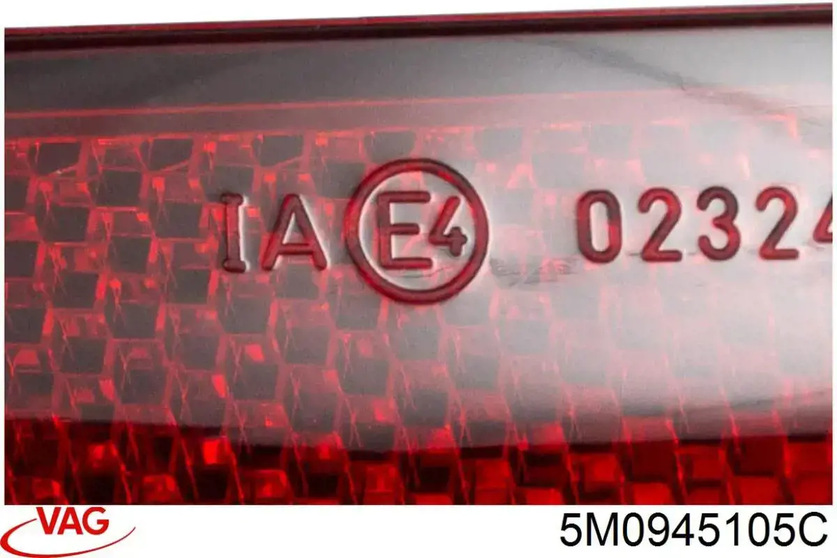 Лівий катафот заднього бампера Signeda SIN0284L ціна, від 42.72 USD