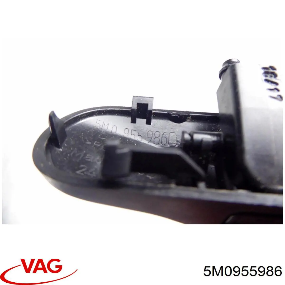 Купити 5M0955986 VAG Форсунка омивача