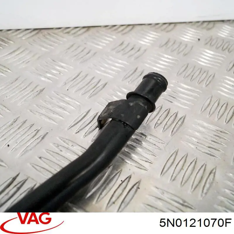 Купити 5N0121070F VAG Трубопроводи і шланги системи охолодження