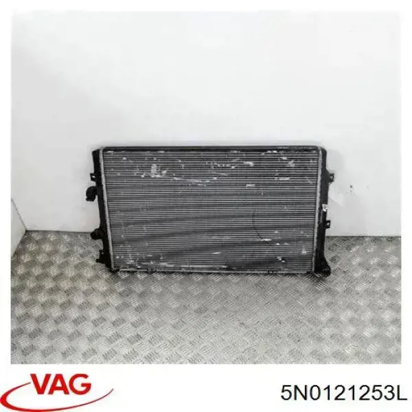5N0121253L VAG Радіатор охолодження двигуна