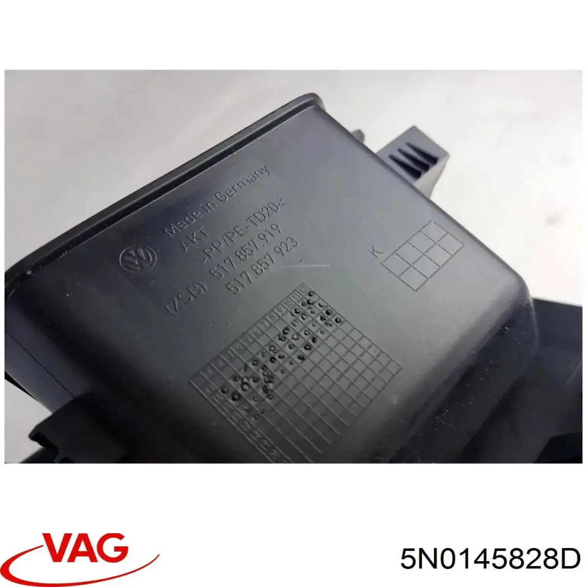 Купити 5N0145828D VAG Патрубок повітряний, дросельної заслінки