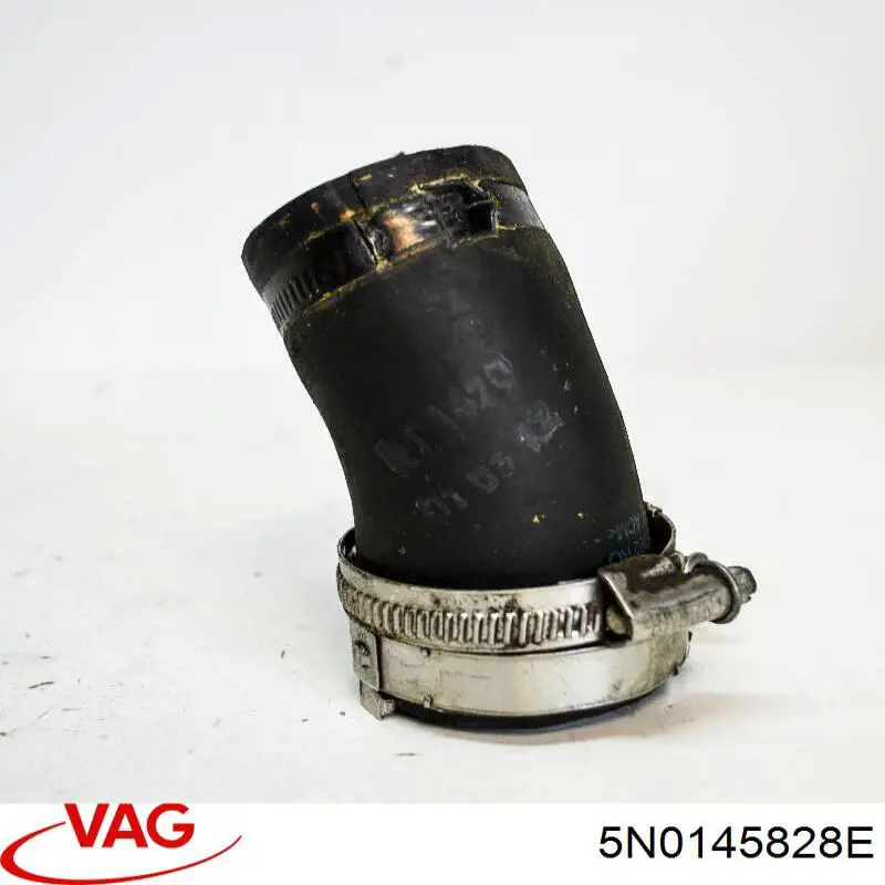 Шланг/патрубок интеркуллера Bugiad 81702 ціна, від 12.64 USD