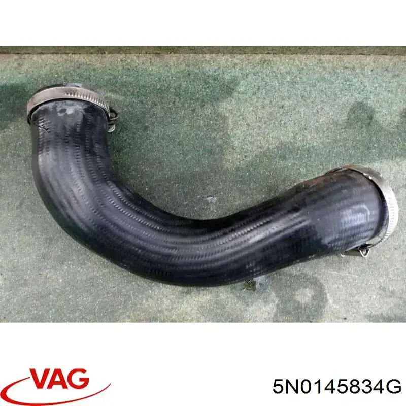 Купити 5N0145834G VAG Шланг/патрубок интеркуллера