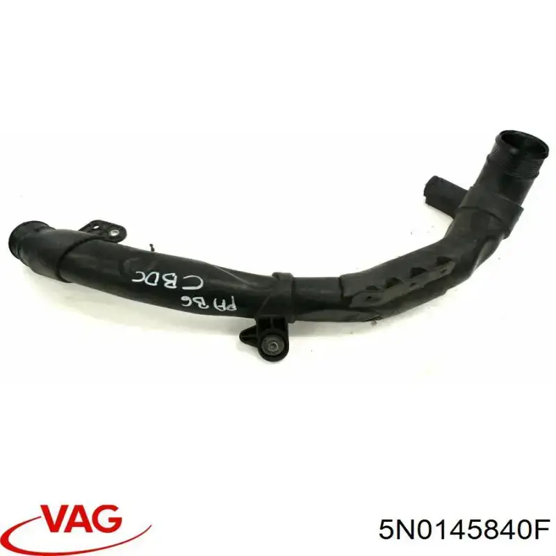 Купити 5N0145840F VAG Шланг/патрубок интеркуллера