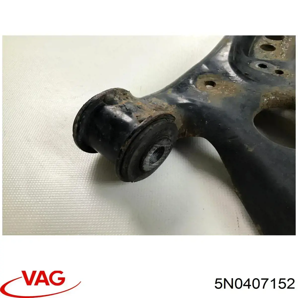 Важіль передньої підвіски нижній, правий VAG 5N0407152 ціна, від 25.31 USD