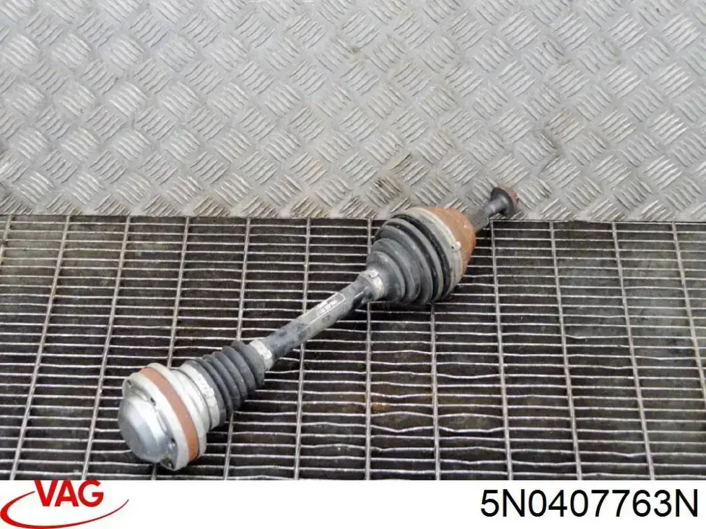 Привід передній лівий VAG 5N0407763N ціна, від 84.59 USD