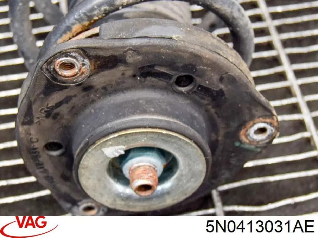 Амортизатор передній 5N0413031AE VAG