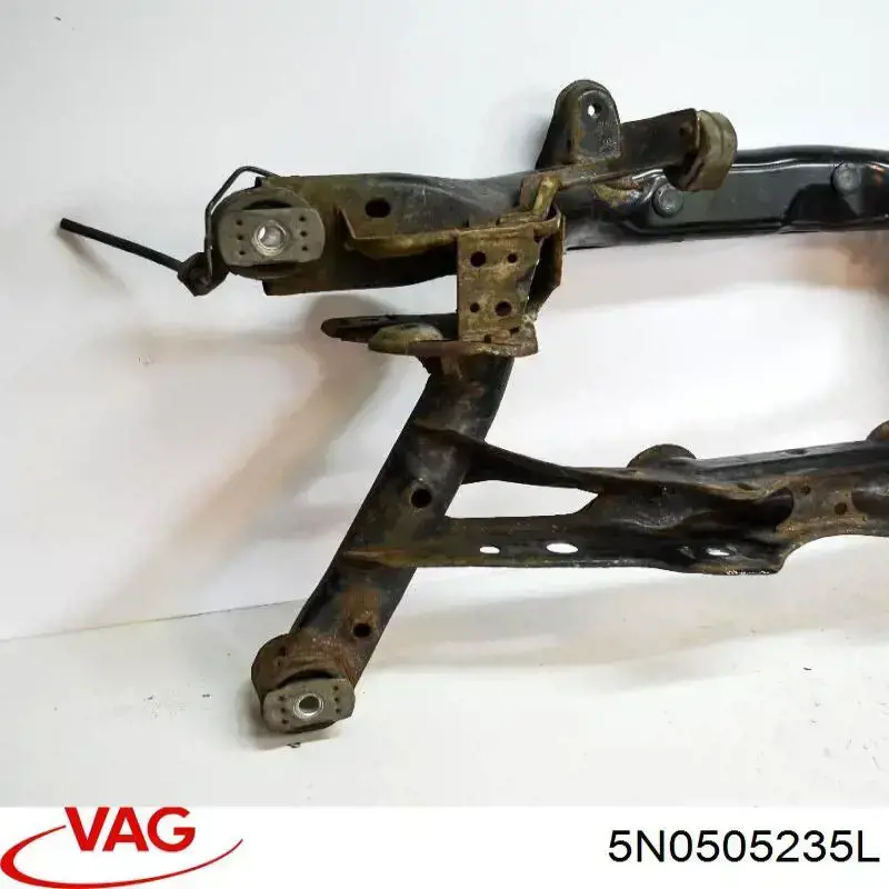 Підрамник задній VAG 5N0505235AD