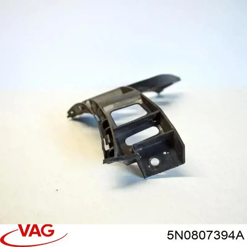Кронштейн бампера заднього, правий AND 30807342 ціна, від 13.31 USD