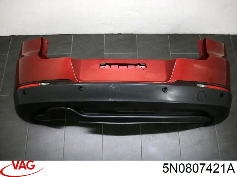 Бампер задній VAG 5N0807421A