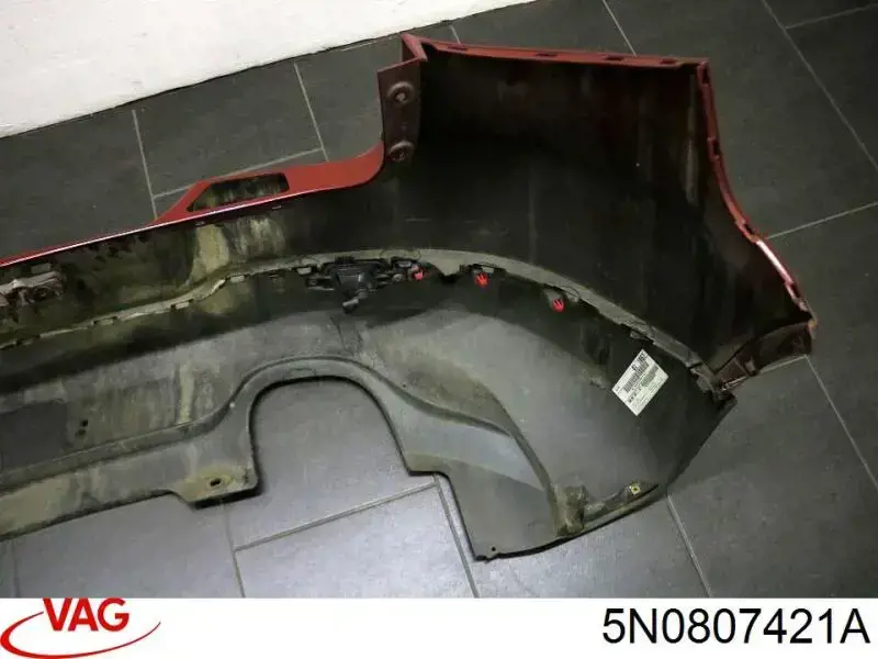 Кожух бампера заднього VAG 5N0807421A ціна, від 188.98 USD