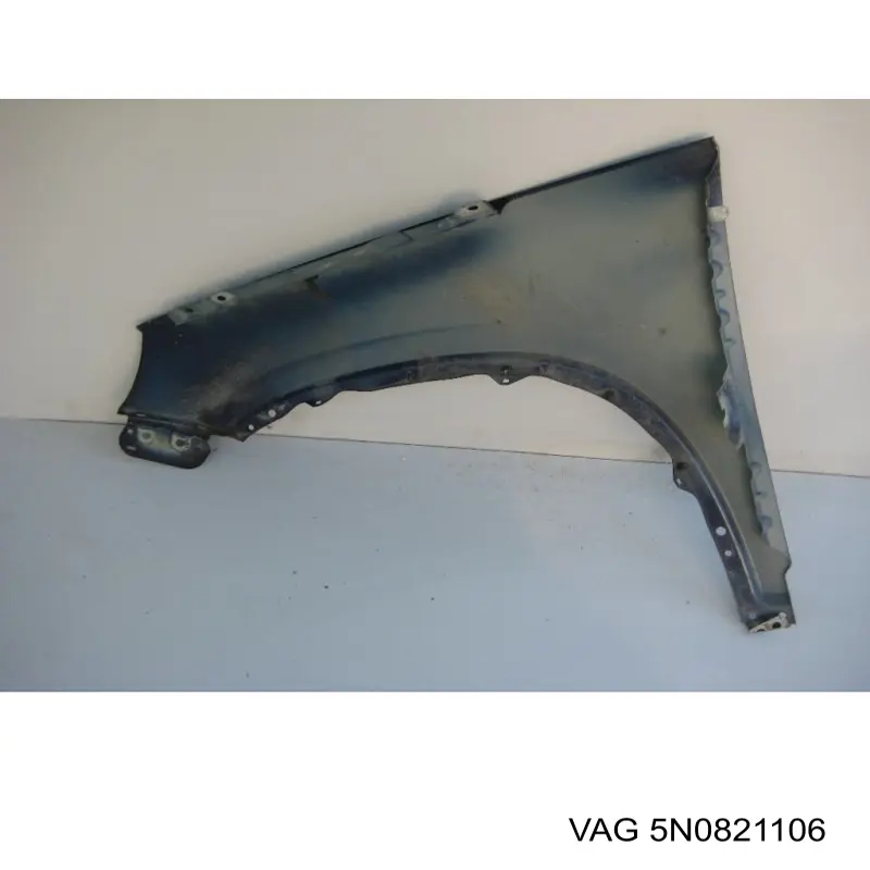 Купити 5N0821106 VAG Крила